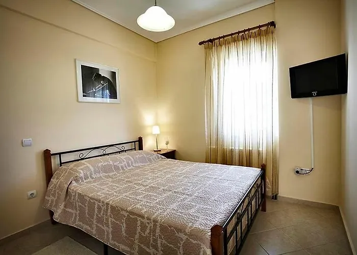 周日公寓 纳夫普利翁